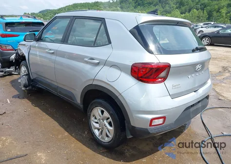 2022 Hyundai Venue Se z USA, uszkodzony, nr VIN KMHRB8A33NU197475